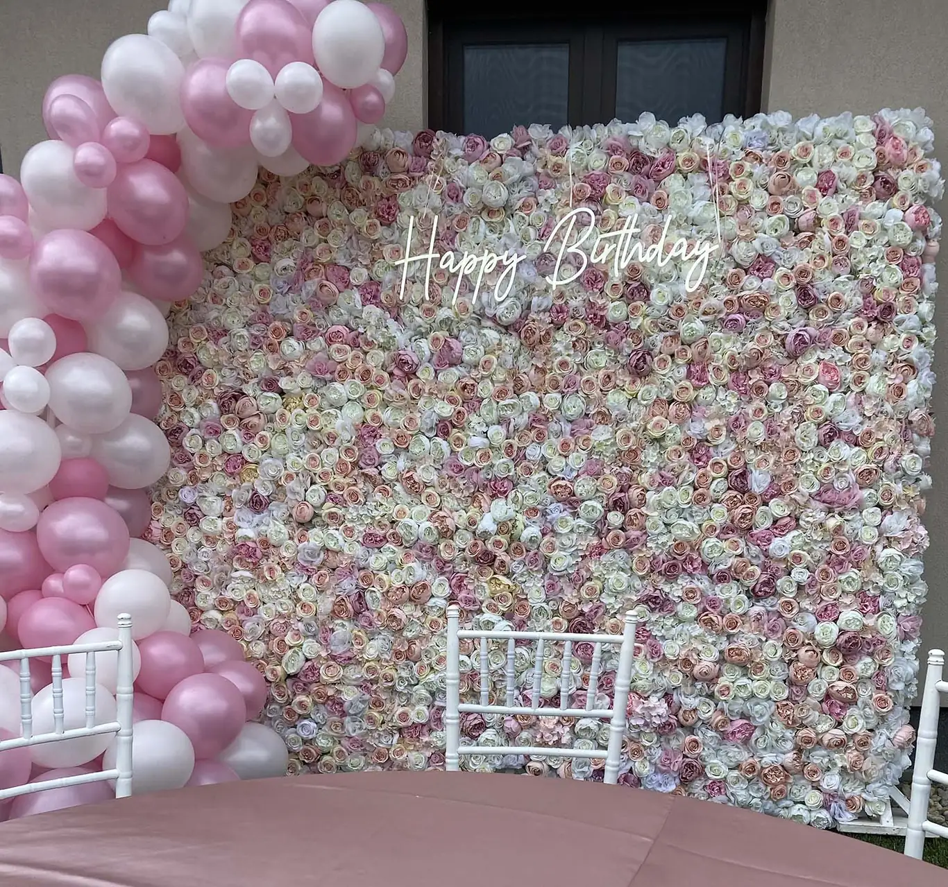 Születésnapi dekoráció a RoseArt munkájából